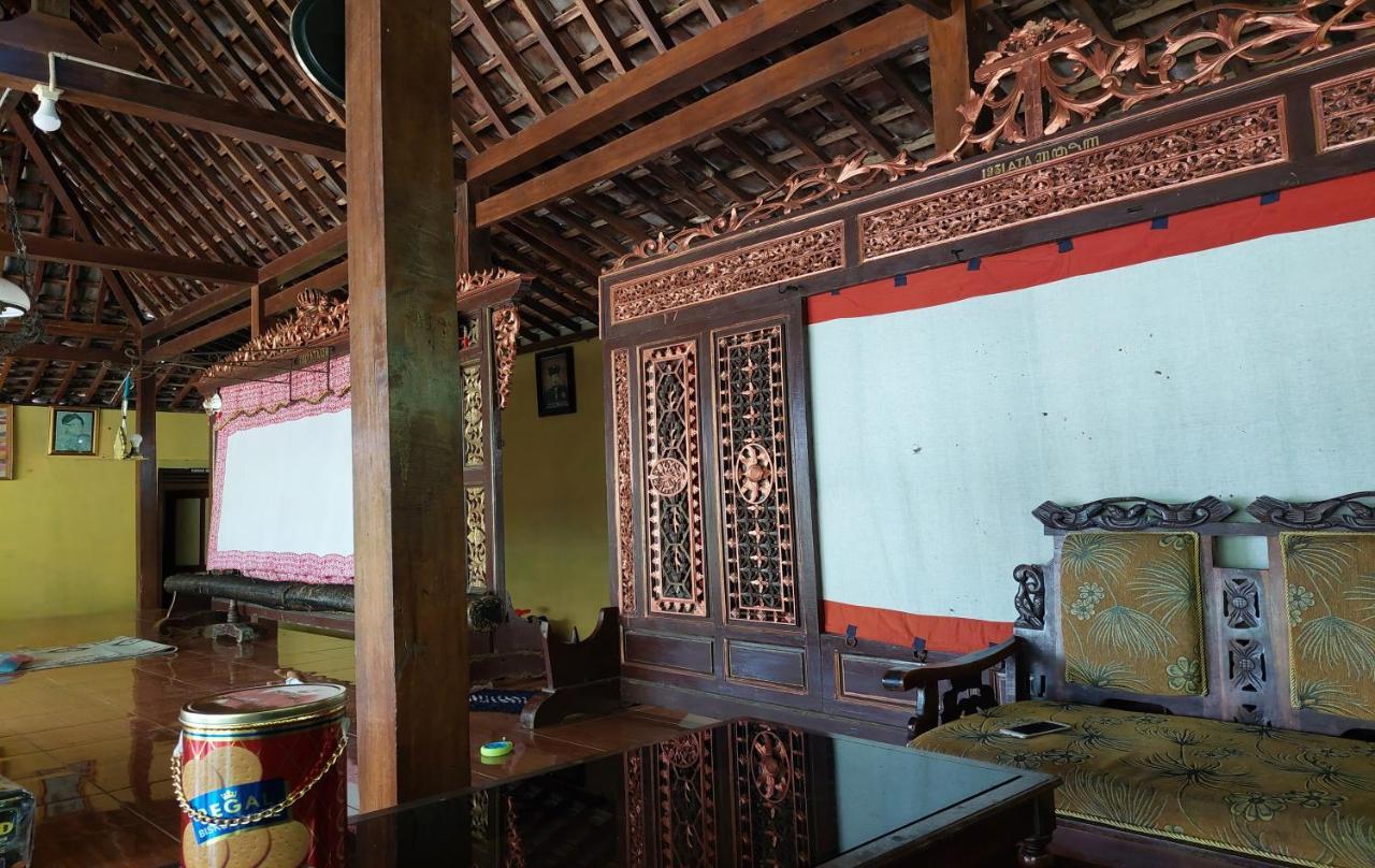 Nara Homestay Syariah Mangunan エクステリア 写真