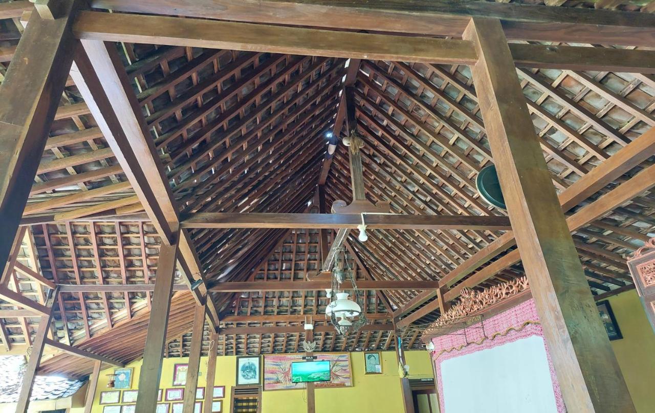 Nara Homestay Syariah Mangunan エクステリア 写真