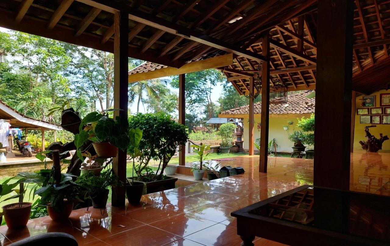 Nara Homestay Syariah Mangunan エクステリア 写真